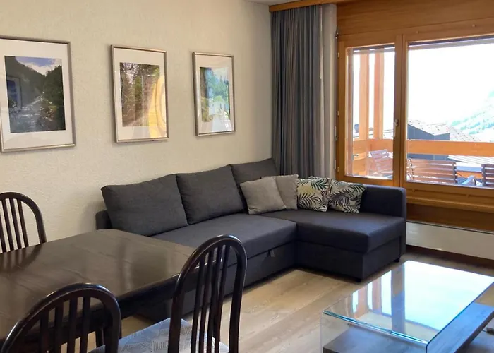 Haus Rothorn, Swiss Alps 洛伊克巴德